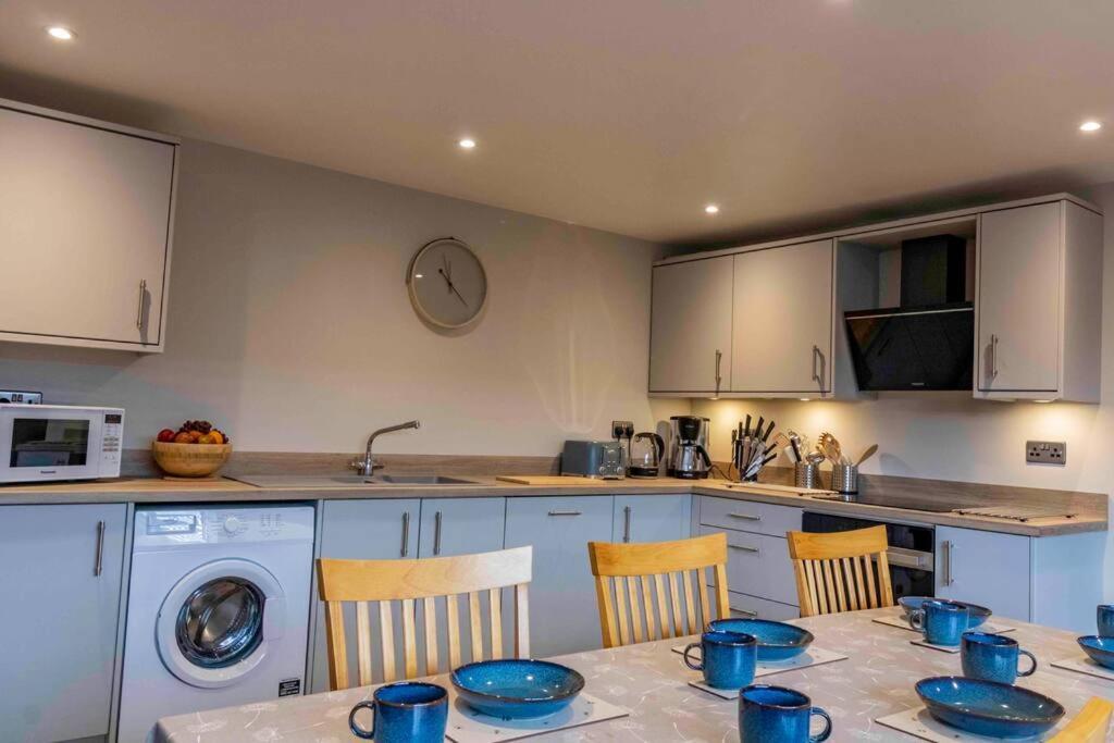 Wensleydale Halls Leyburn Esterno foto